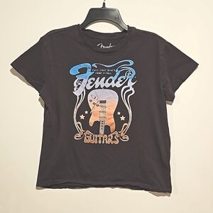 FENDER Guitars logo graphic tee Med. Unisex